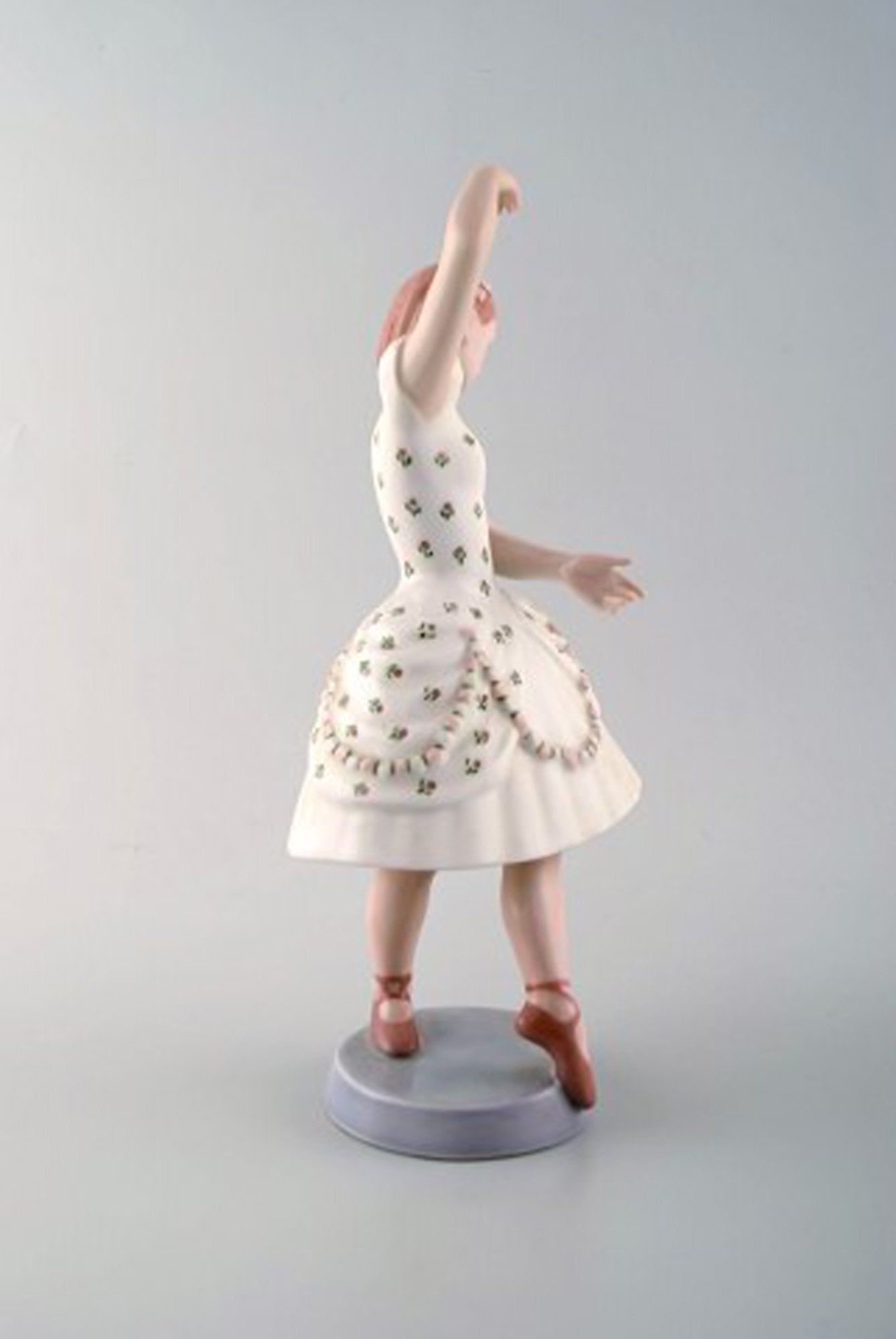 B & G / Bing & Grondahl - Columbine porcelain figurine - number 2355. - 3