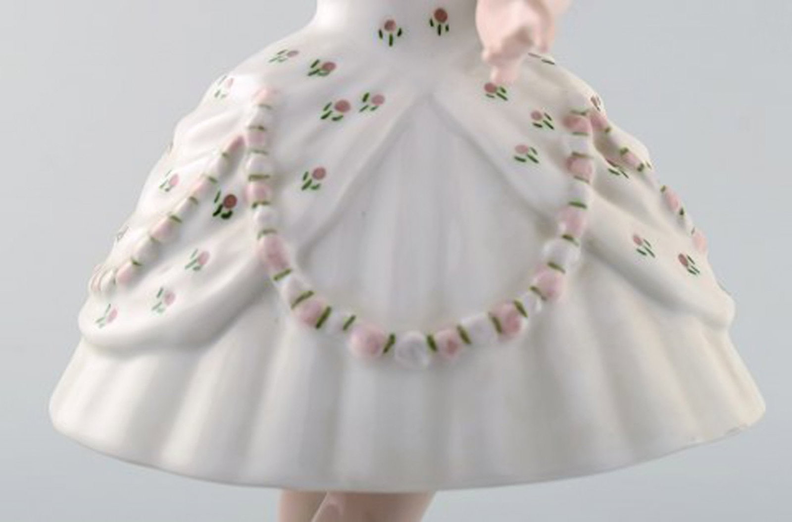 B & G / Bing & Grondahl - Columbine porcelain figurine - number 2355. - 6