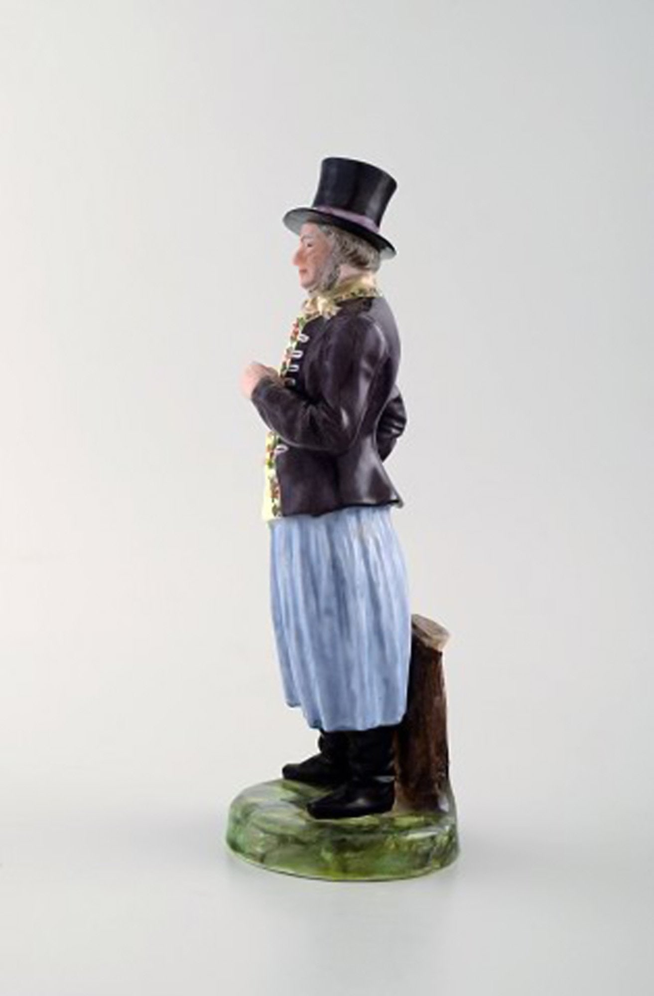 Antique and rare Bing & Grondahl, B&G figure in national costume. High quality overglaze. 1870's. - 6
