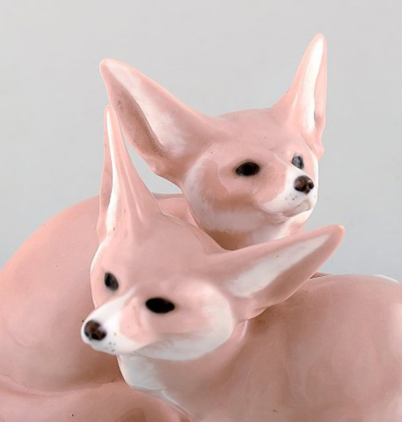 Royal Copenhagen No. 319 - Modelled by Christian Thomsen in 1901. Pair of Desert Foxes. - 6