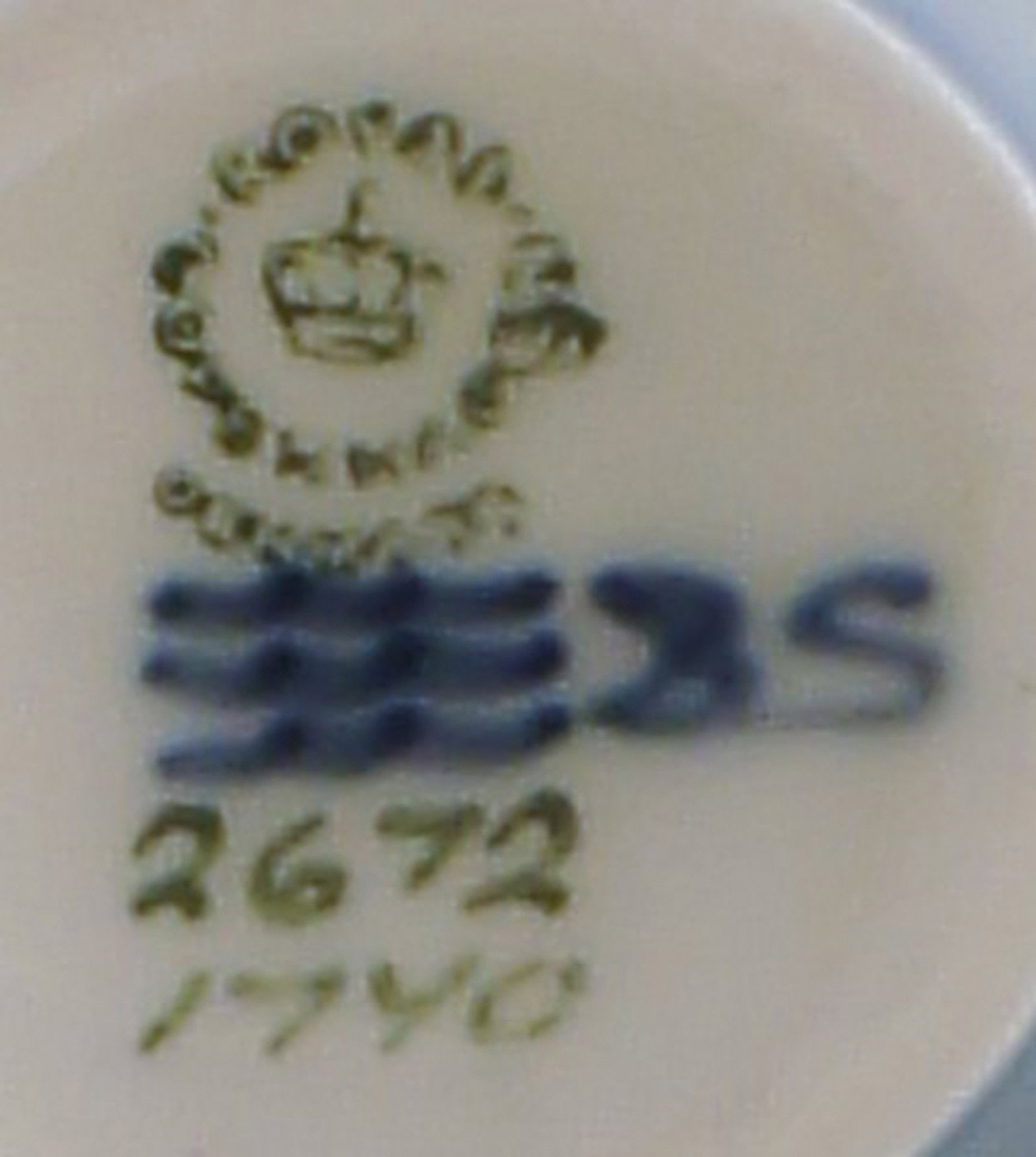 Royal Copenhagen vase with cactus. - 3