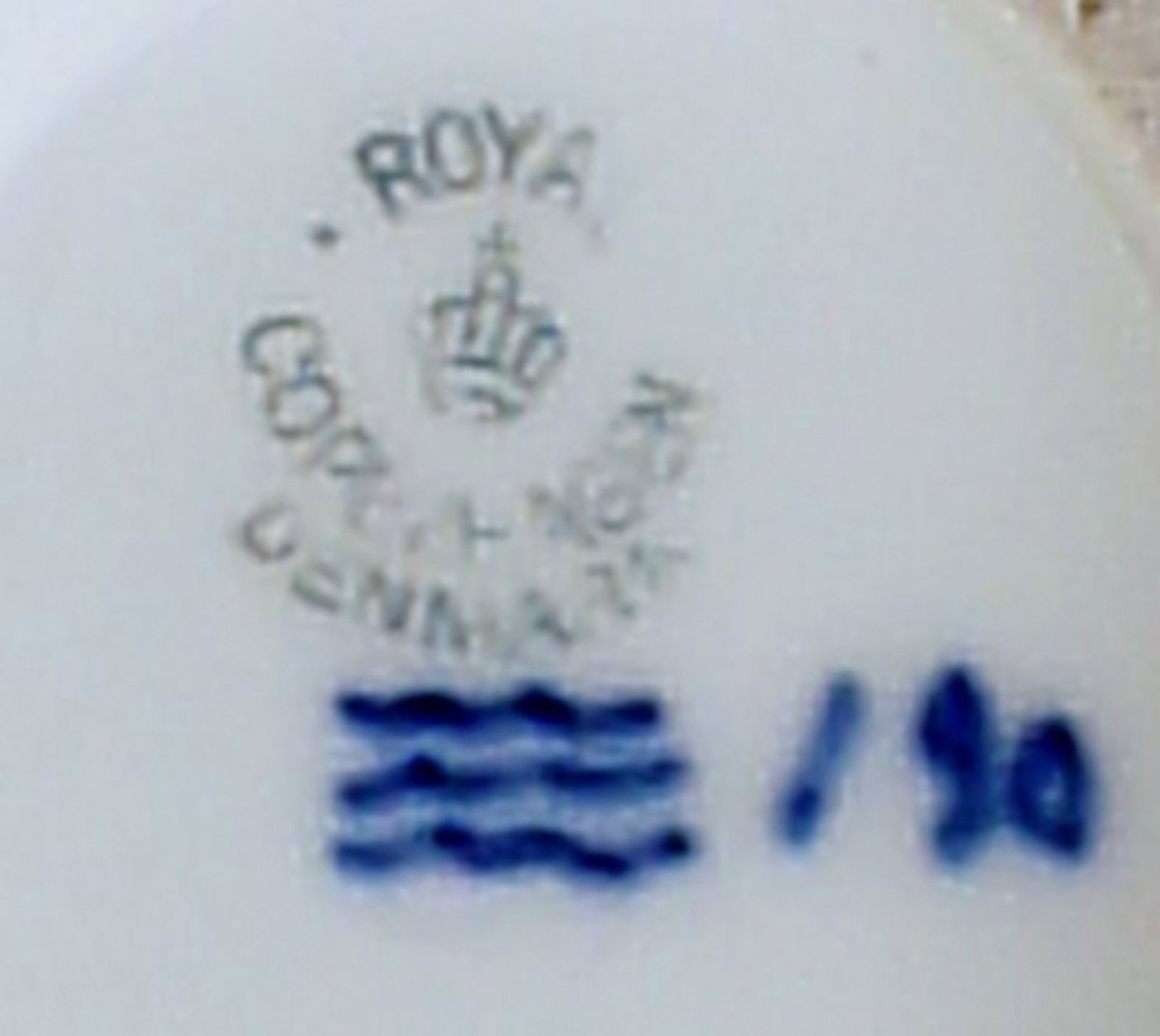 Royal Copenhagen Christmas 1923. - 4