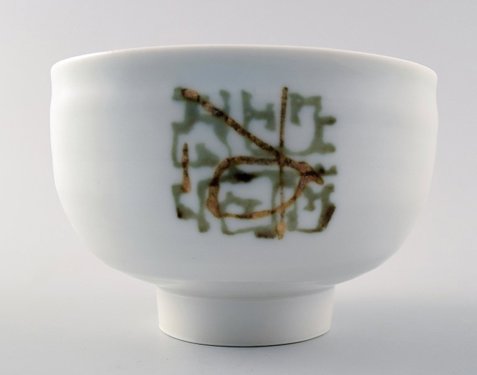 Unique Royal Copenhagen ceramic bowl by Nils Thorsson. (1 of 3)