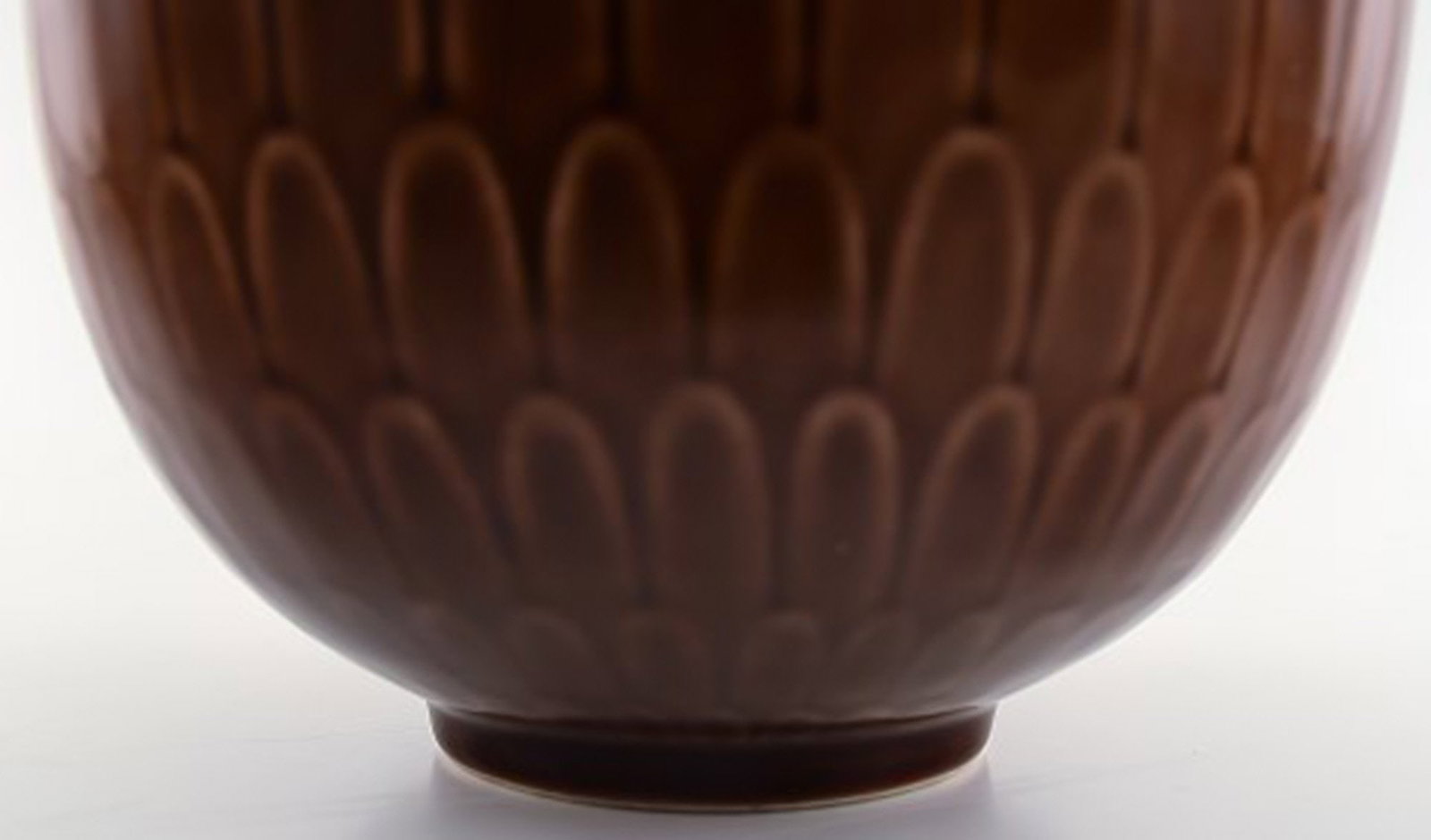 Royal Copenhagen "Marselis" earthenware bowl by Nils Thorsson. - 2
