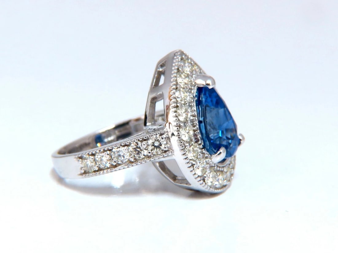 GIA Certified 3.73ct Natural Pear Sapphire Halo Cluster Ring 14 Karat** - 2