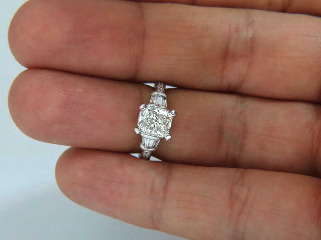 GIA certified 1.50ct. Cushion cut diamond ring G/VVS-2 platinum classic *v - 6