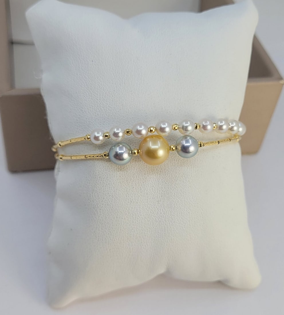 Bracelet - 18 kt. Yellow gold- 4x8,5 mm Akoya pearls - 7