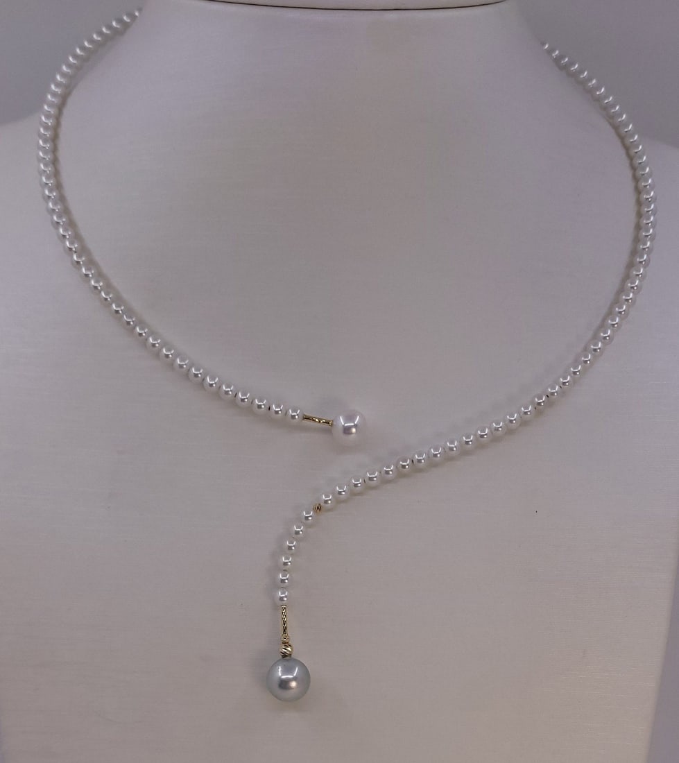Necklace - 18 krt Yellow gold 7x9 mm Akoya pearls - 3,5 mm freshwater pearls - 3