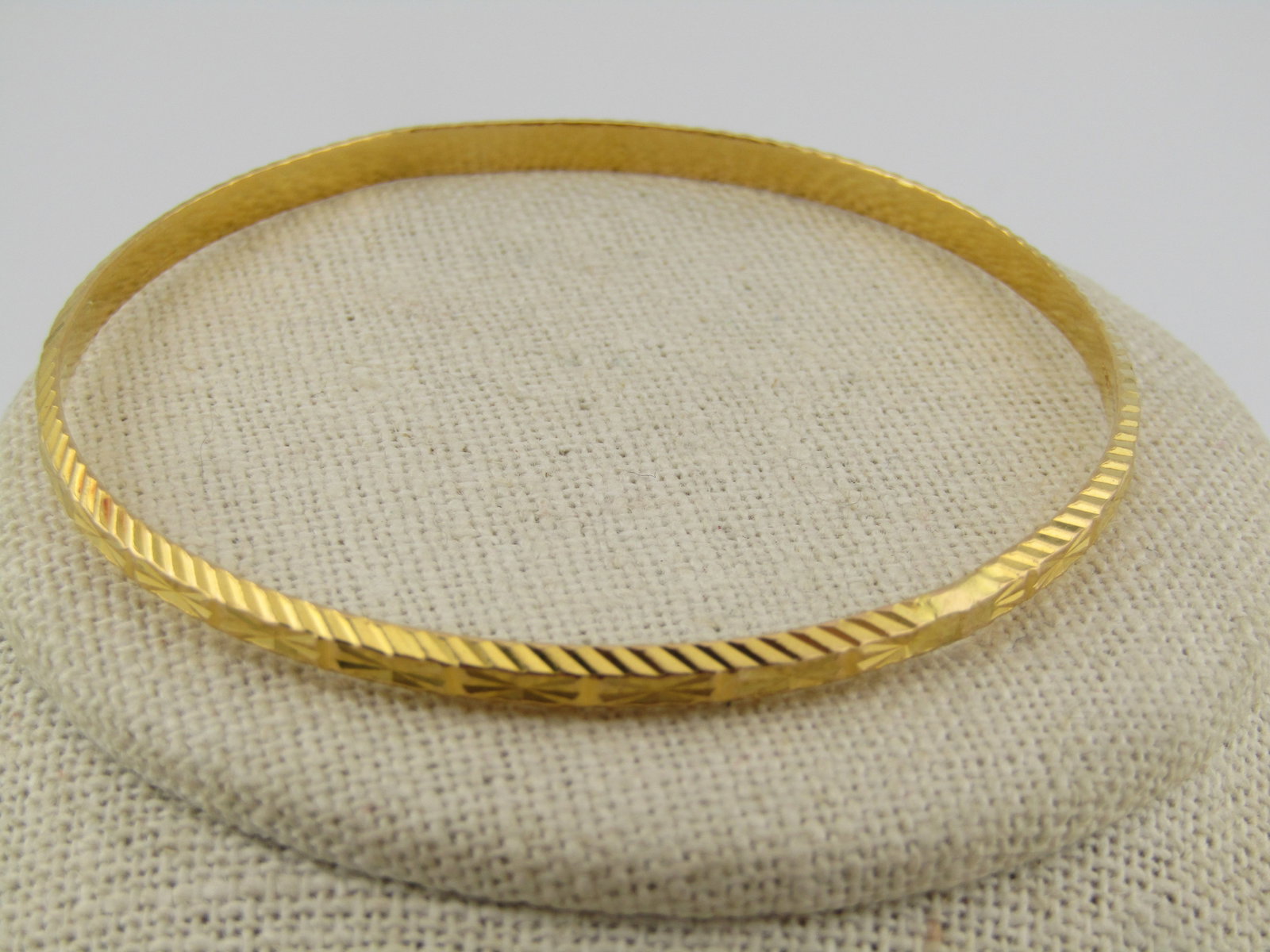 22kt Solid Yellow Gold Bangle Bracelet 7.25", 14.20 Gramsm 1980's-2000 - 4