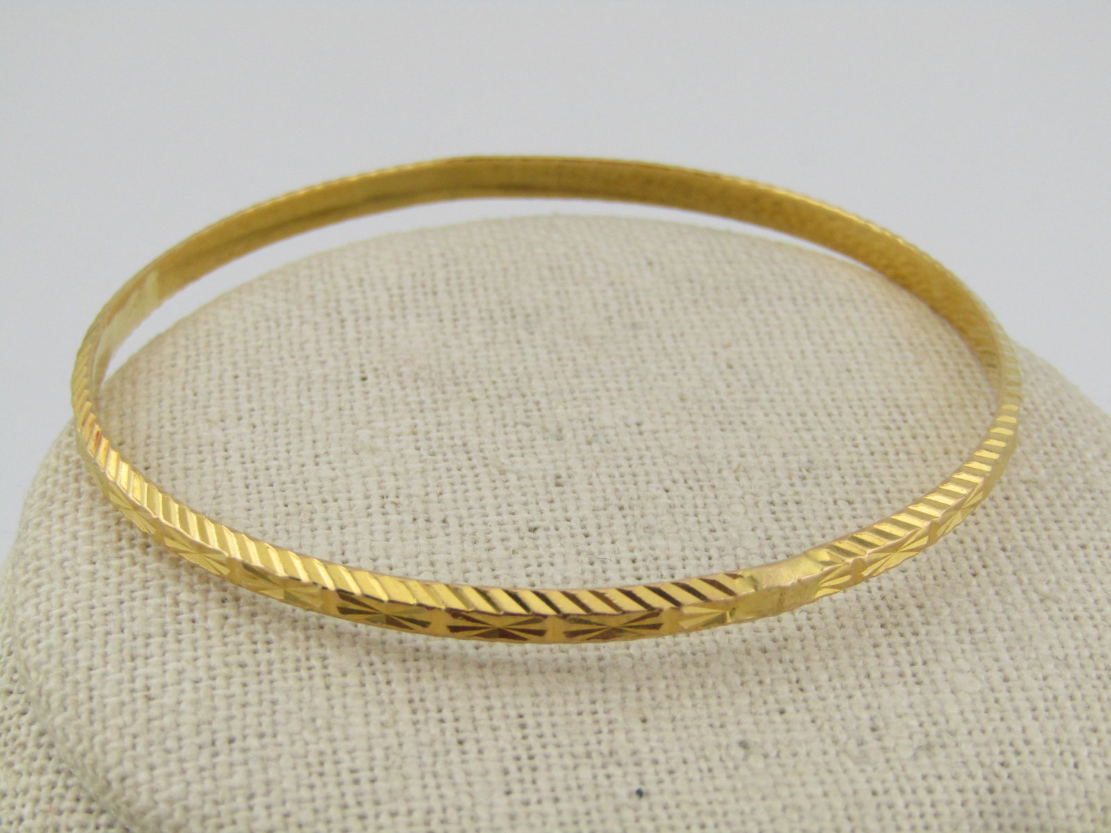22kt Solid Yellow Gold Bangle Bracelet 7.25", 14.20 Gramsm 1980's-2000 - 5