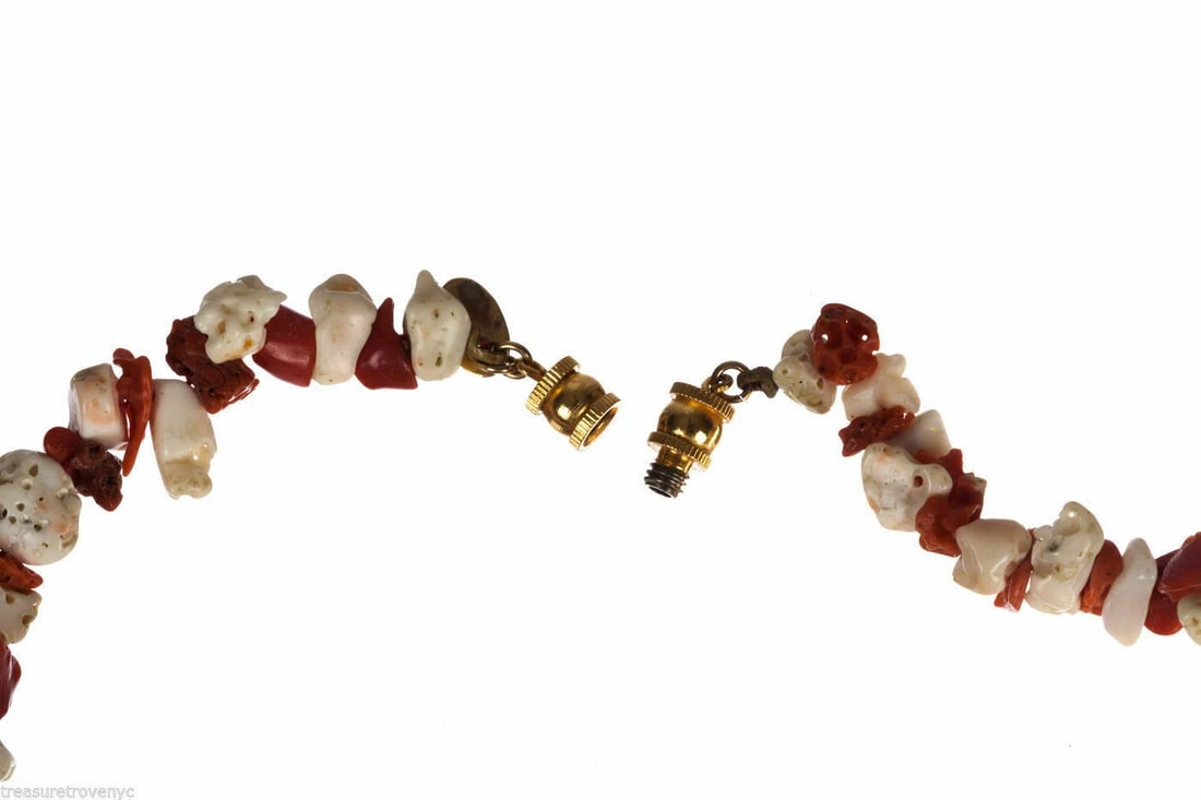 Les Bernard Red and White Mediterranean Nugget Coral Necklace - 5