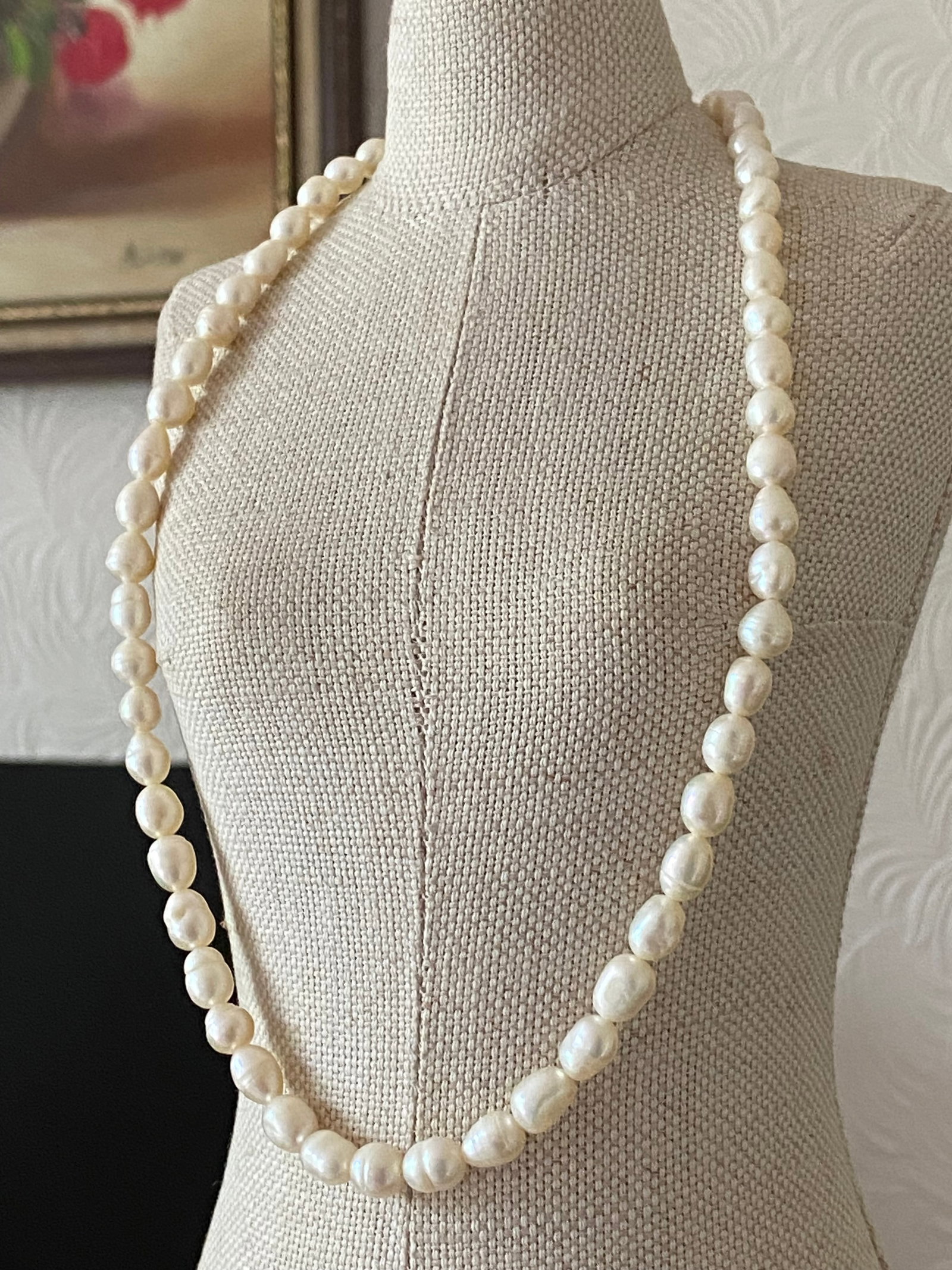 Vintage Graduated Freshwater Pearl Necklace - 3