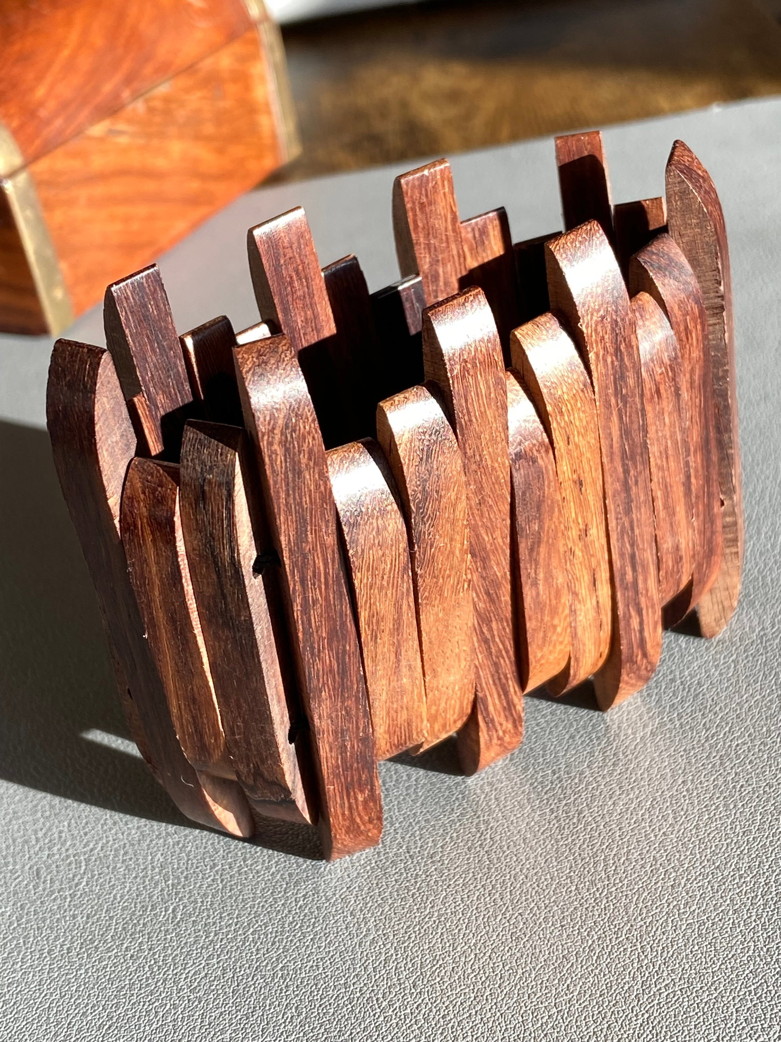 Art Deco Elastic Bracelet Exotic Rosewood Panel Design (1 of 12)