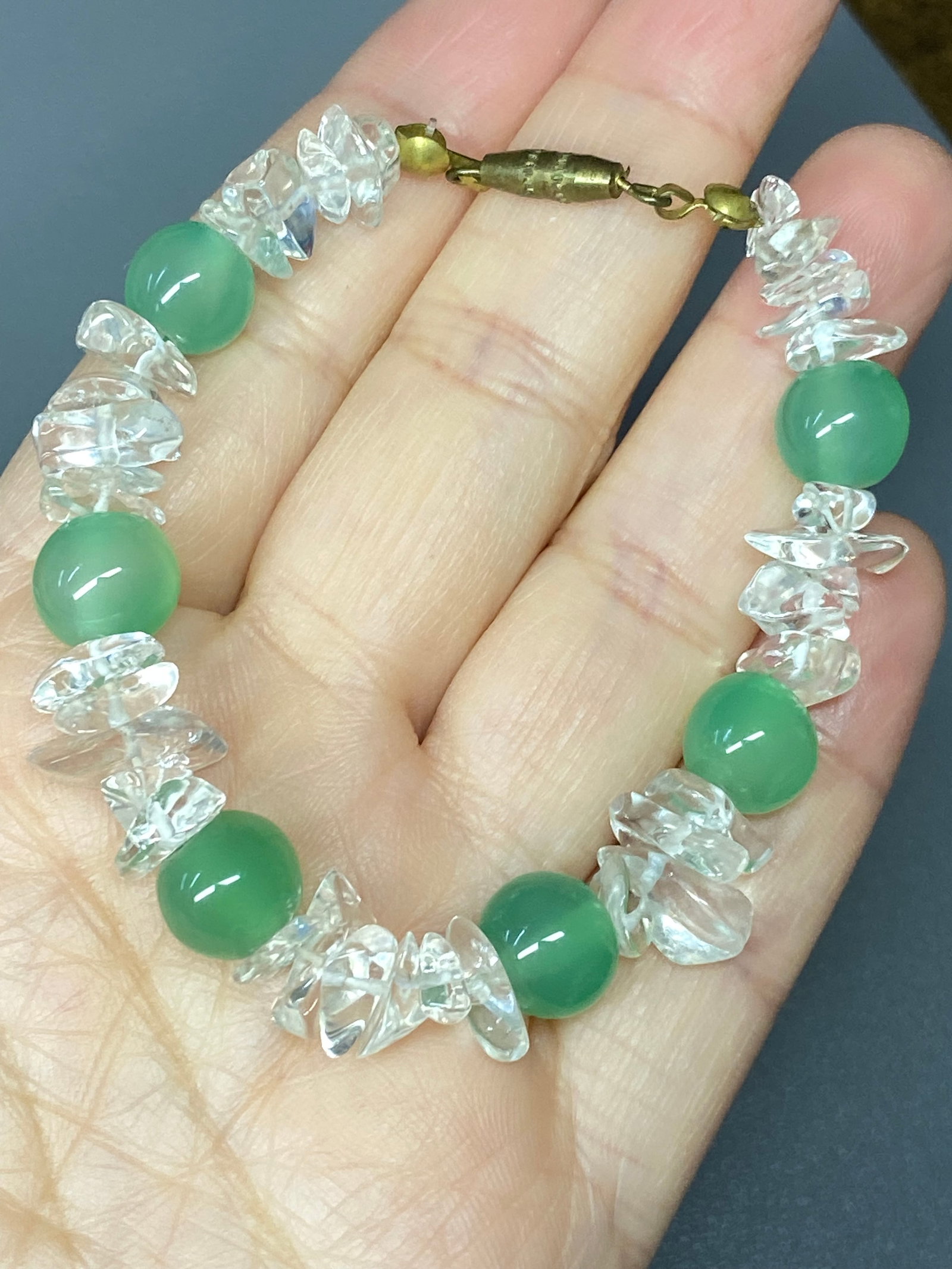 Vintage Green Chalcedony and Rock Crystal Bead Bracelet - 7