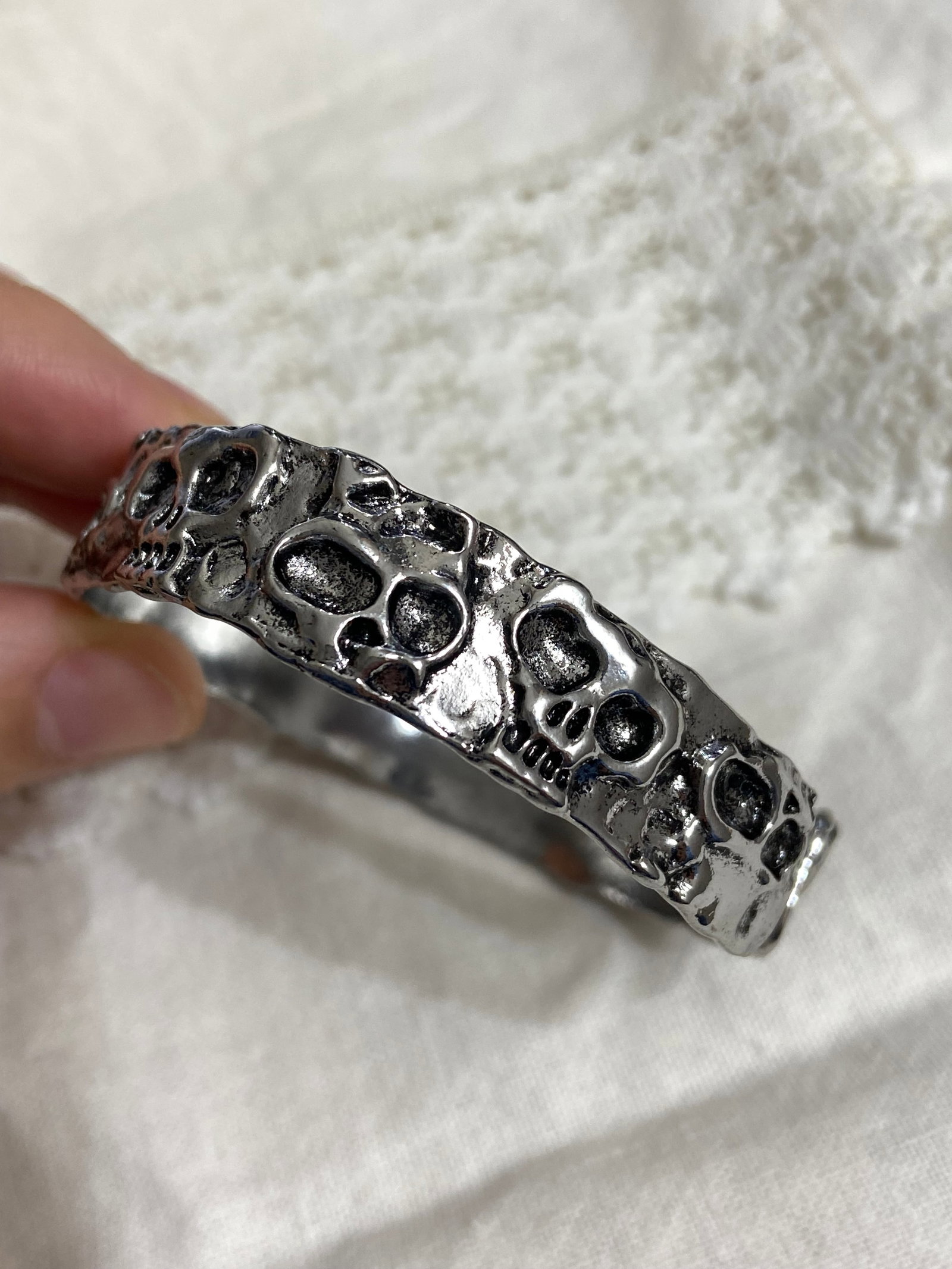 Wide Oni Skull Bangle - Titanium Steel - 7