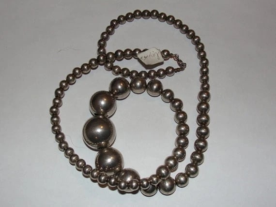 Sterling Silver Round Graduated Bead Necklace - 4