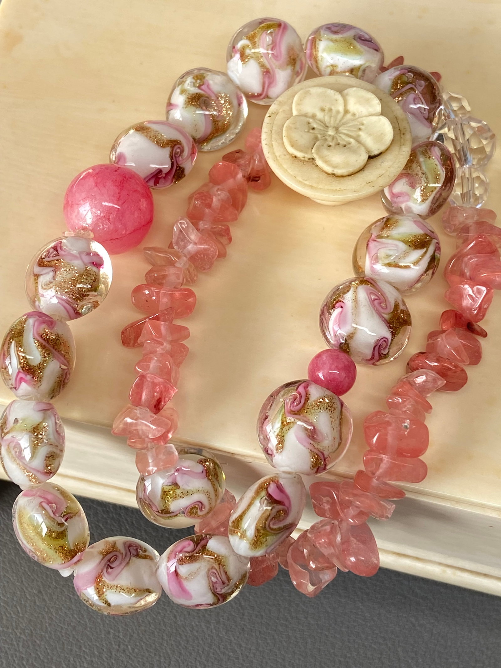 Pair of Murano Gold Foil Glass and Natural Strawberry Quartz Elastic Bracelets (1 of 8)