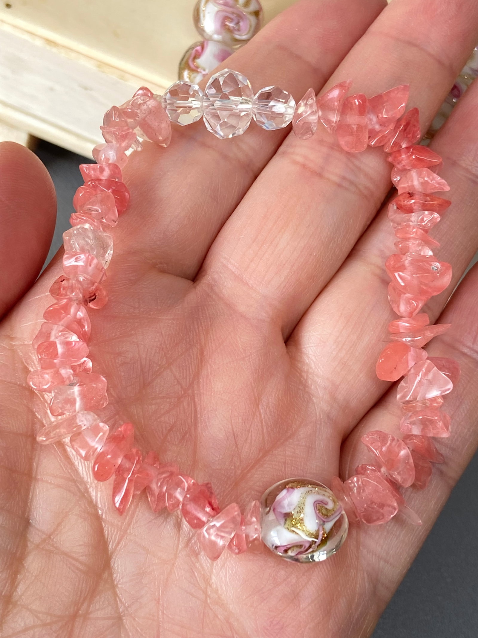 Pair of Murano Gold Foil Glass and Natural Strawberry Quartz Elastic Bracelets - 6