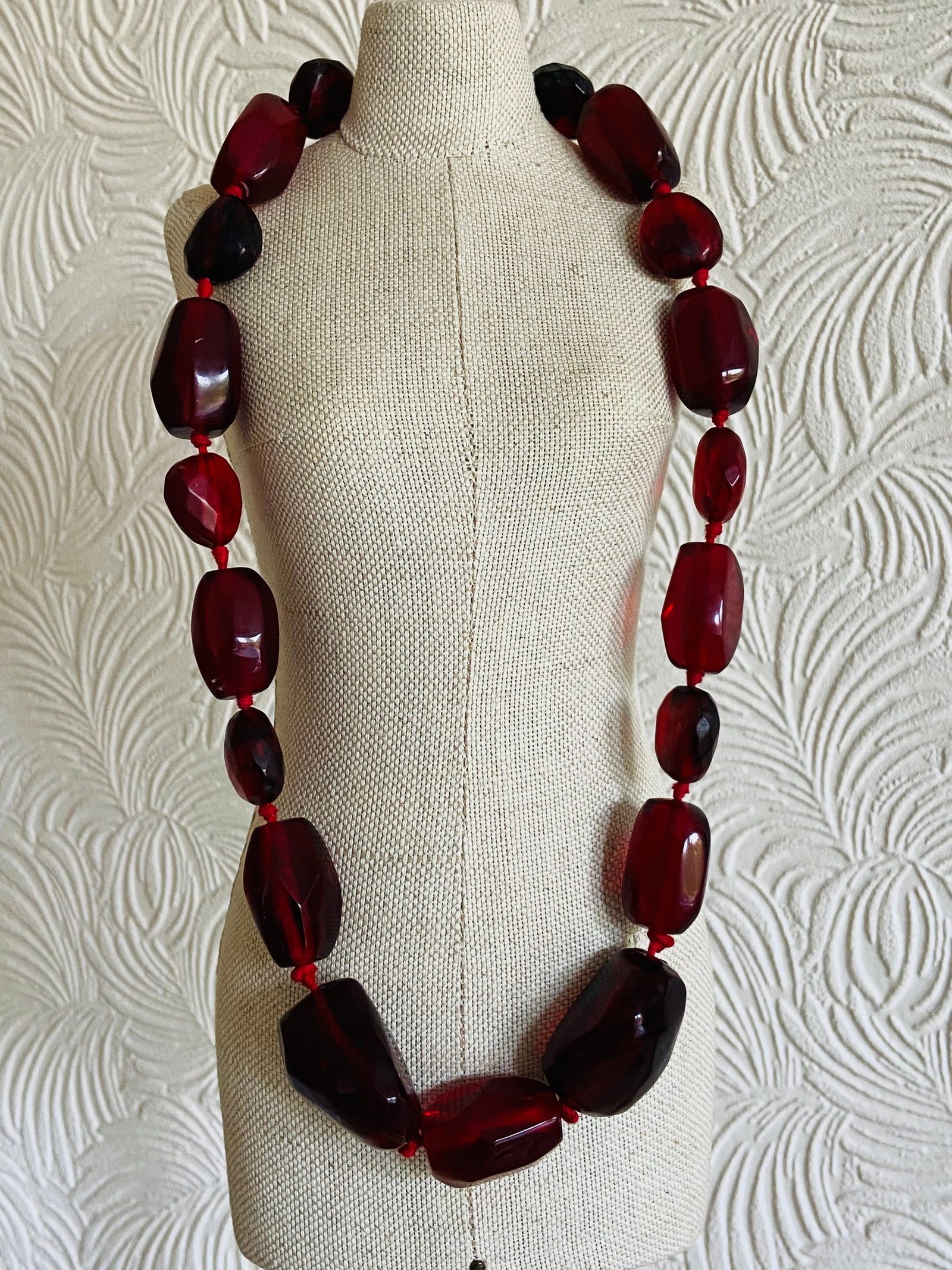 Vintage 1930s Celluloid Cherry Amber Graduated Faceted Bead Necklace - 56cm / 85g - 4