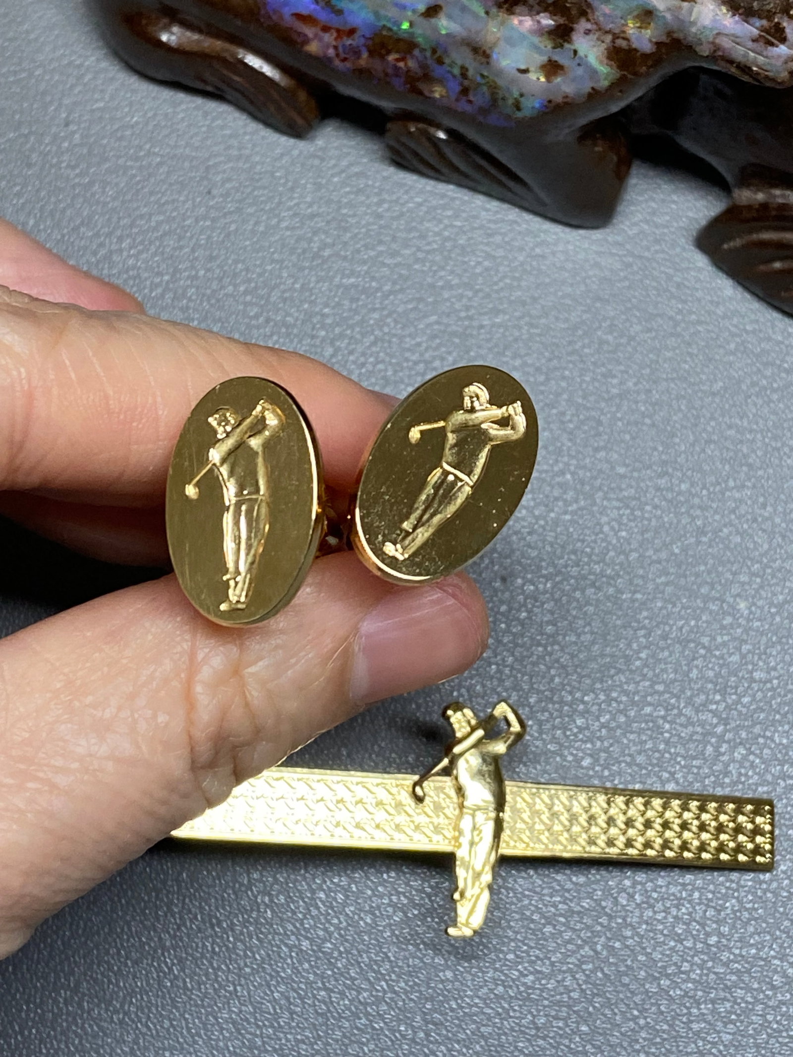 Vintage Stratton of London 22ct Gold-Plated Cufflinks and Tie Clip Set in Original Presentation Box - 8