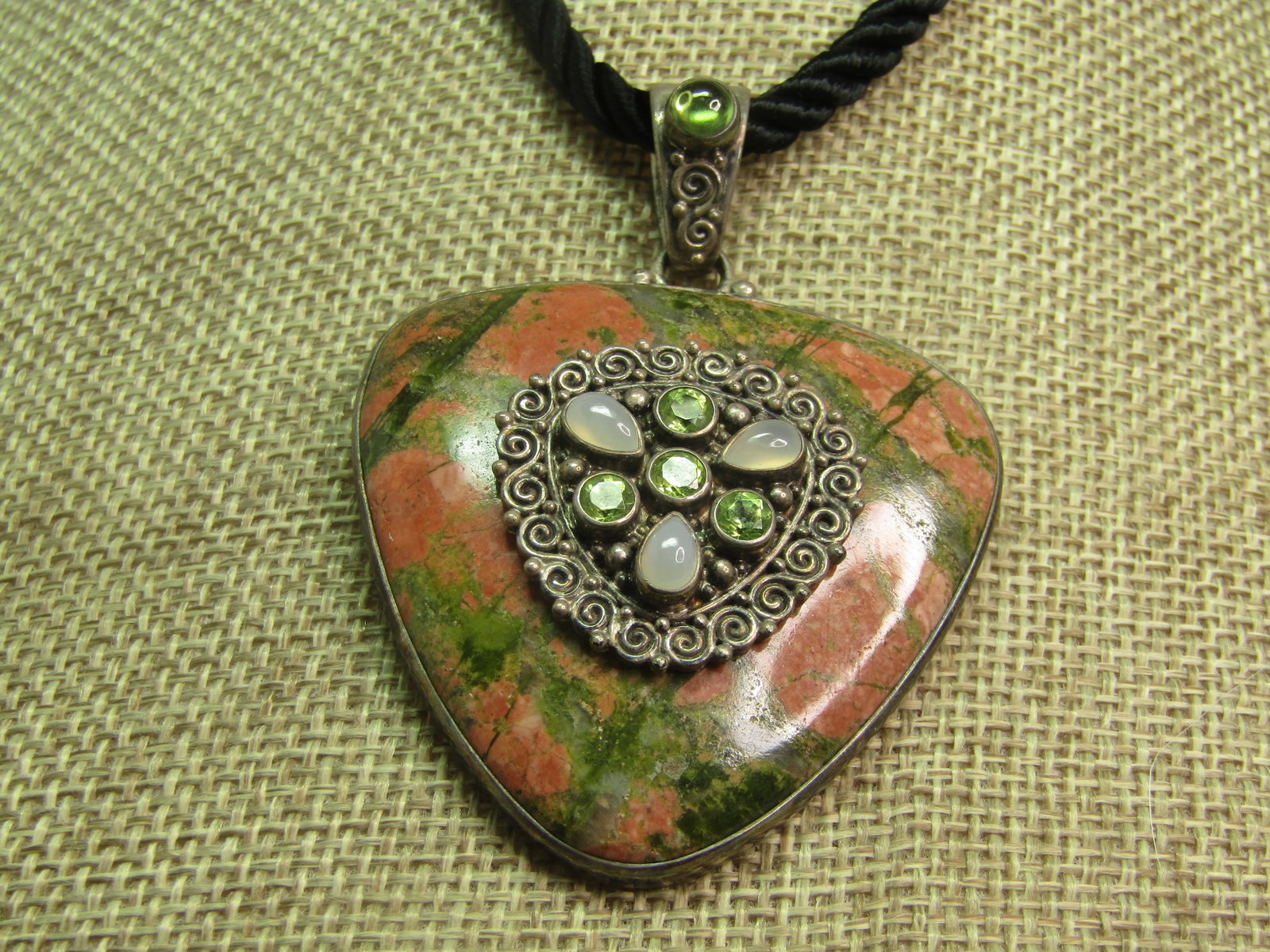 Vintage Sajen Sterling Unakite, Peridot Pendant on 26" Black Necklace, 1980's-1990's - 4