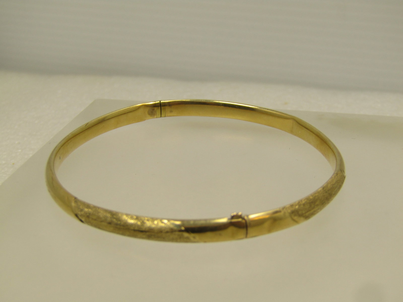 Vintage 10kt Hinged Bangle Bracelet, 7.5" 1940's-1950's - 2