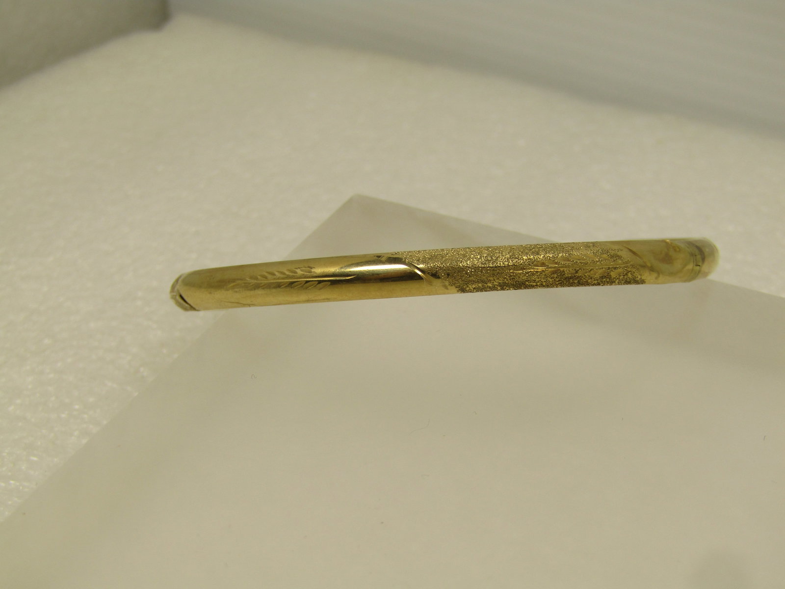 Vintage 10kt Hinged Bangle Bracelet, 7.5" 1940's-1950's - 6