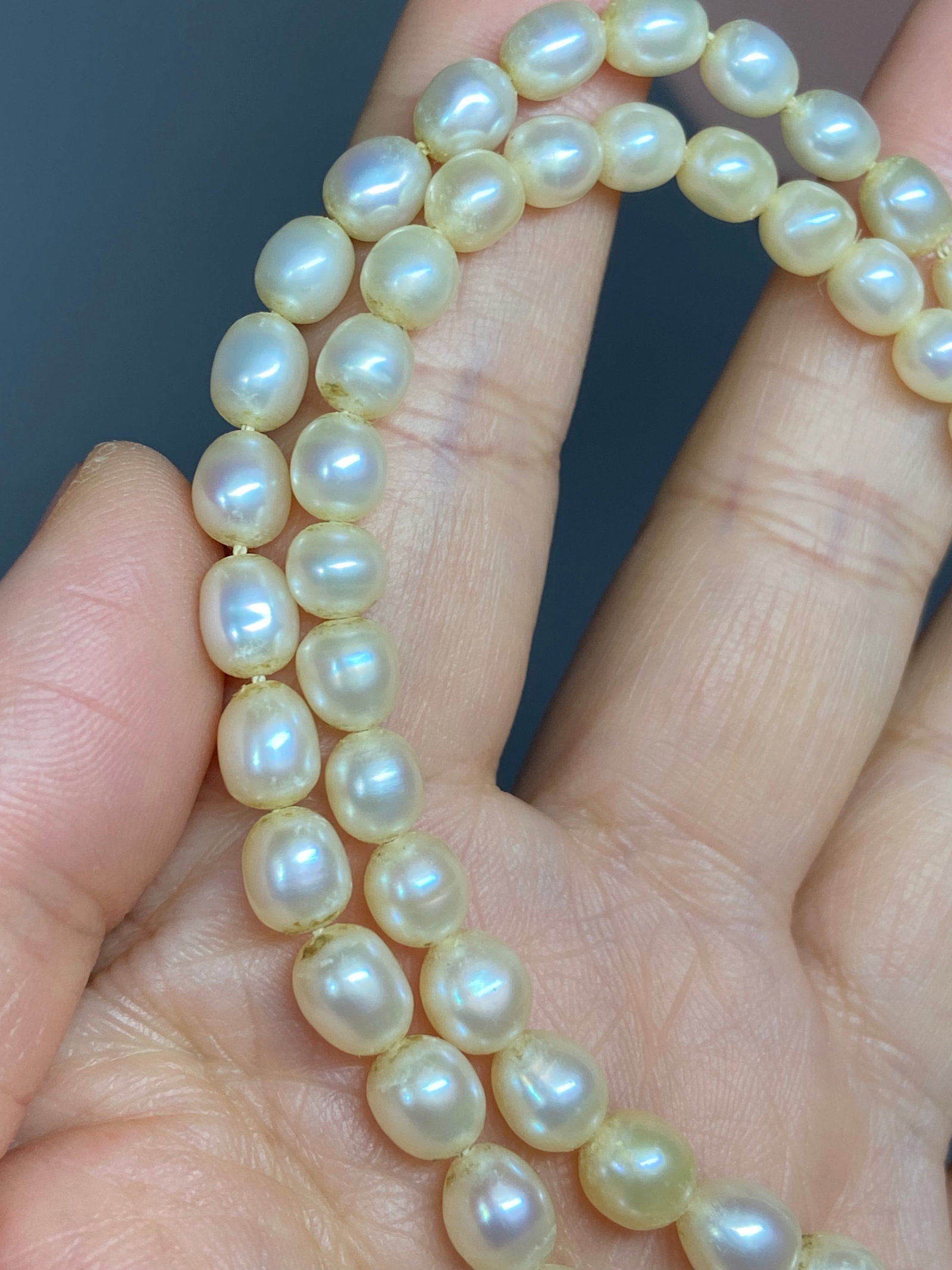 Vintage Graduated Freshwater Pearl Necklace - 3