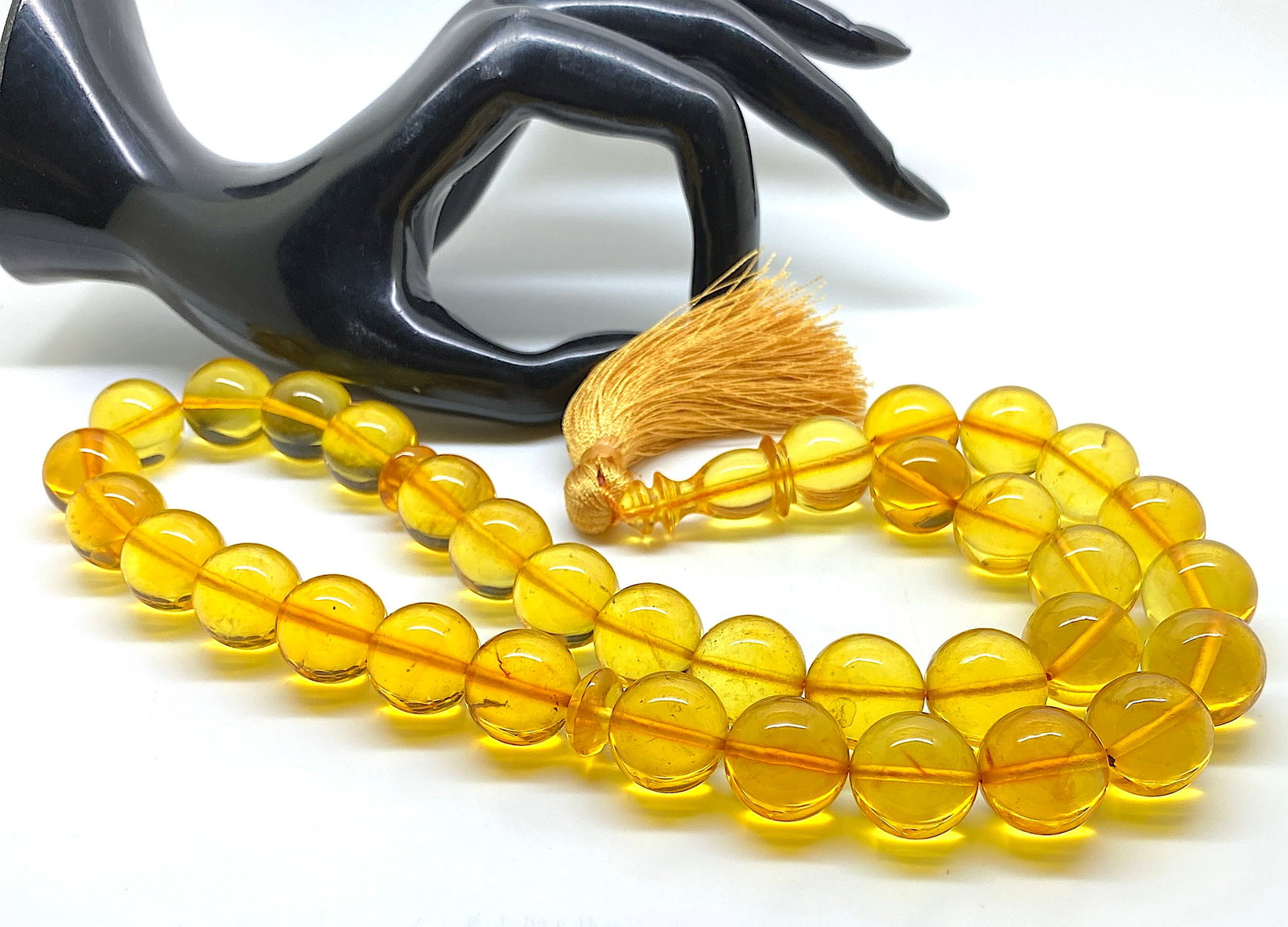 Fascinating Vintage Amber Tesbih made from Round Amber beads - 4