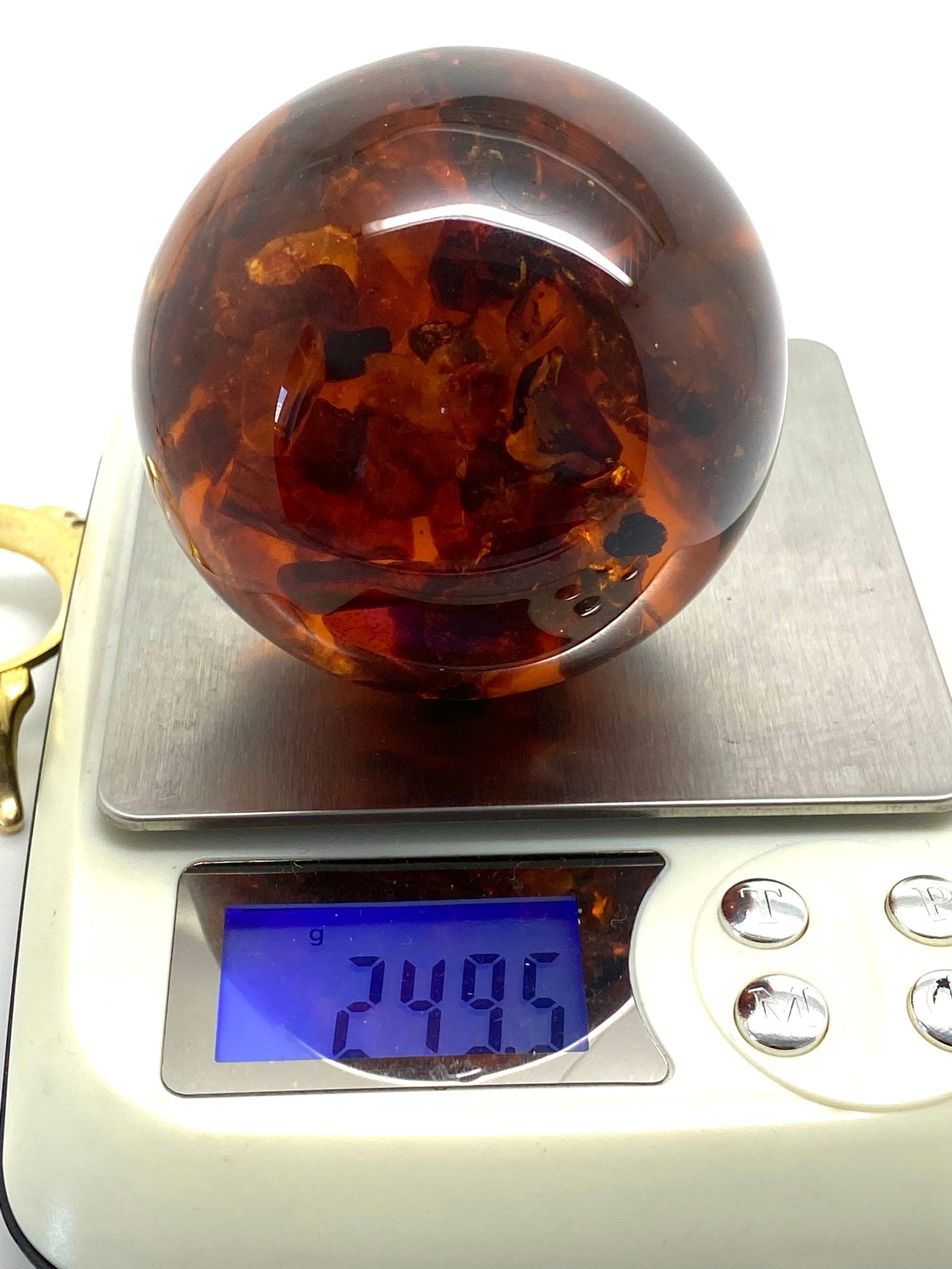 Unique and Remarkable Amber Ball on a pedestal - 3
