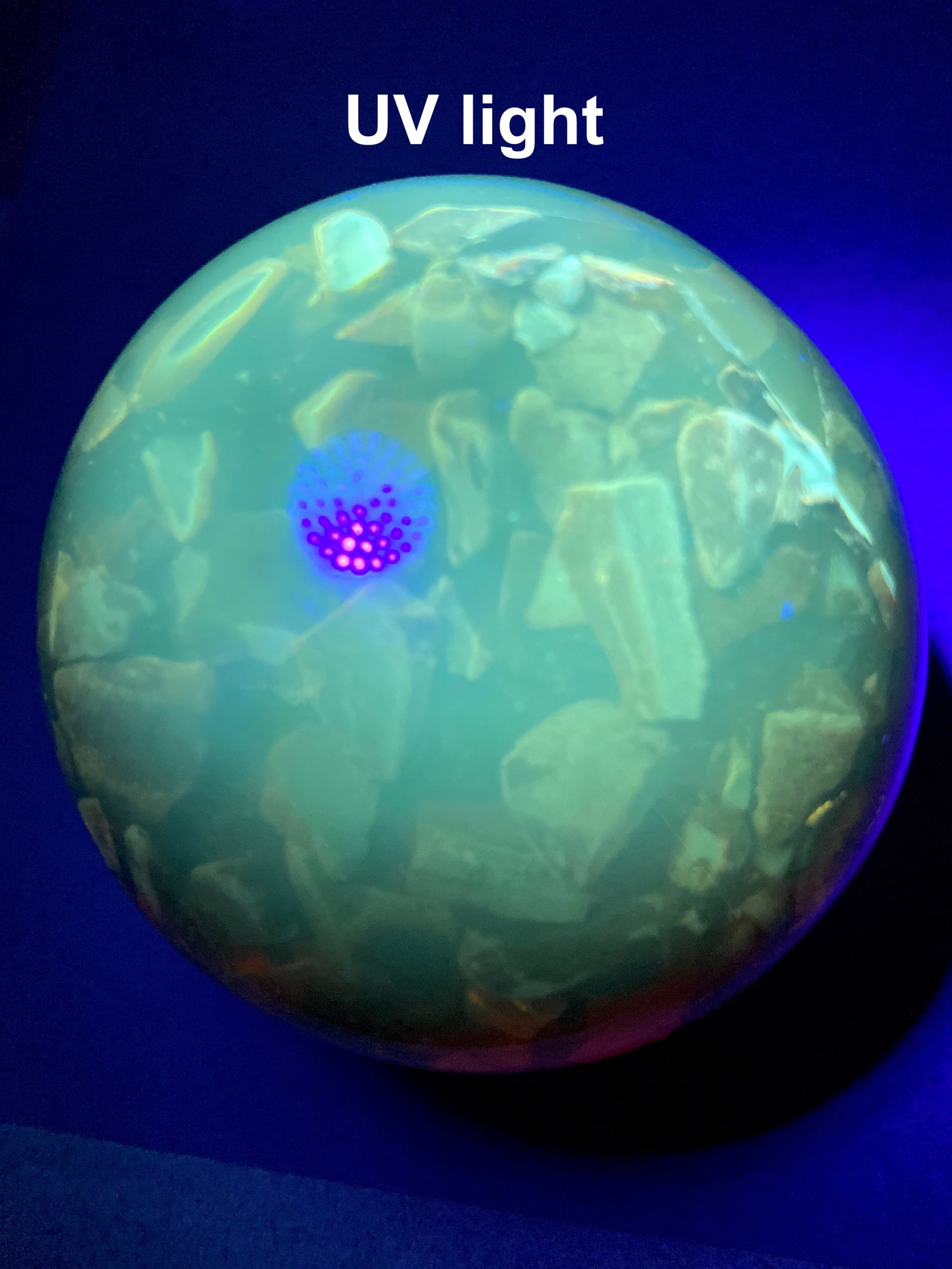 Unique and Remarkable Amber Ball on a pedestal - 9