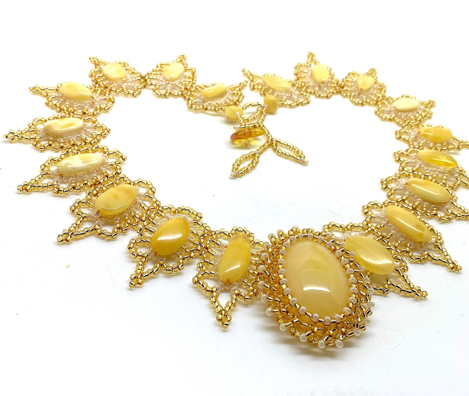 Alluring Amber Floral Necklace made from leaf like bead ornaments - 2