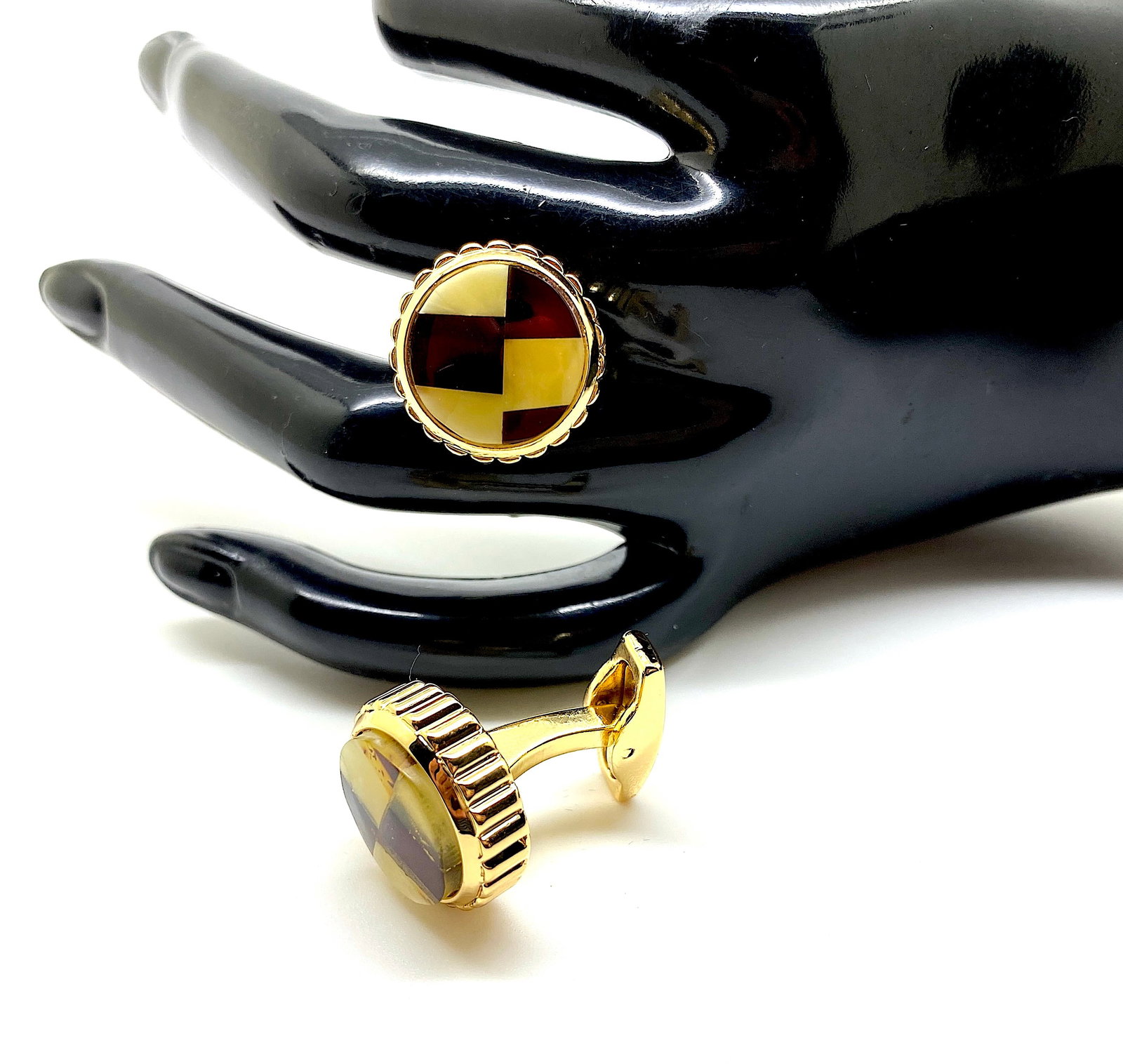 Exquisite Amber Cufflinks - 6