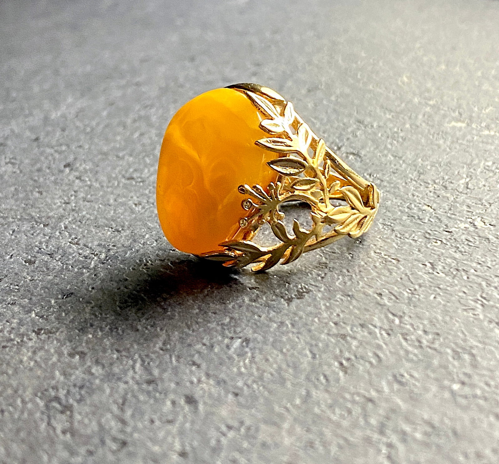 Unique and Amazing Amber Ring with Garnets - 2