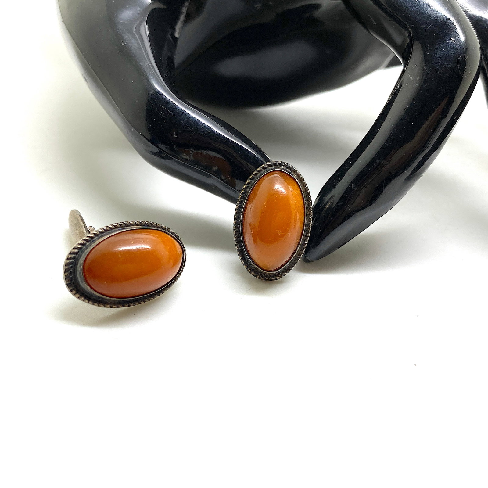 Phenomenal Vintage Amber Cufflinks - 5