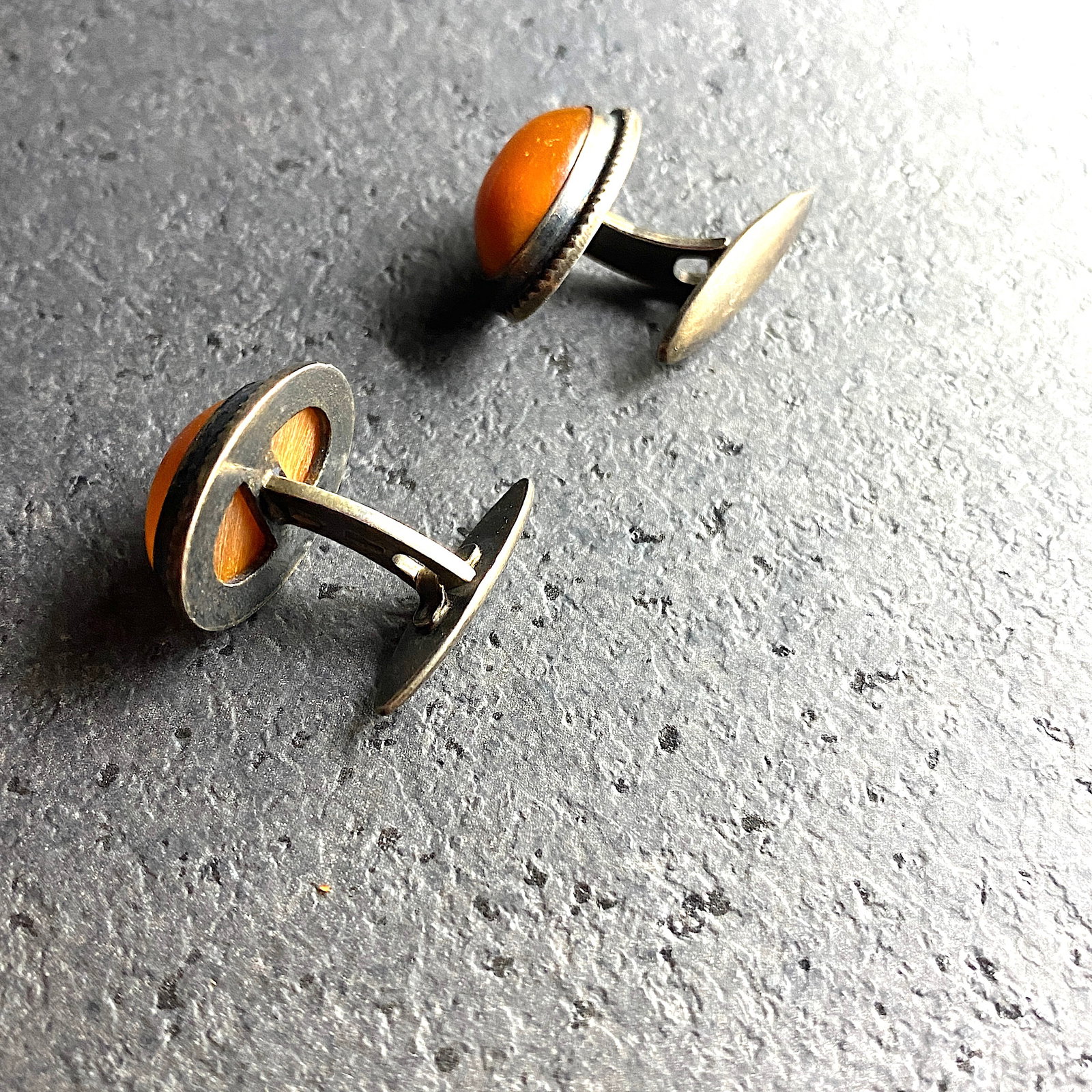 Phenomenal Vintage Amber Cufflinks - 6