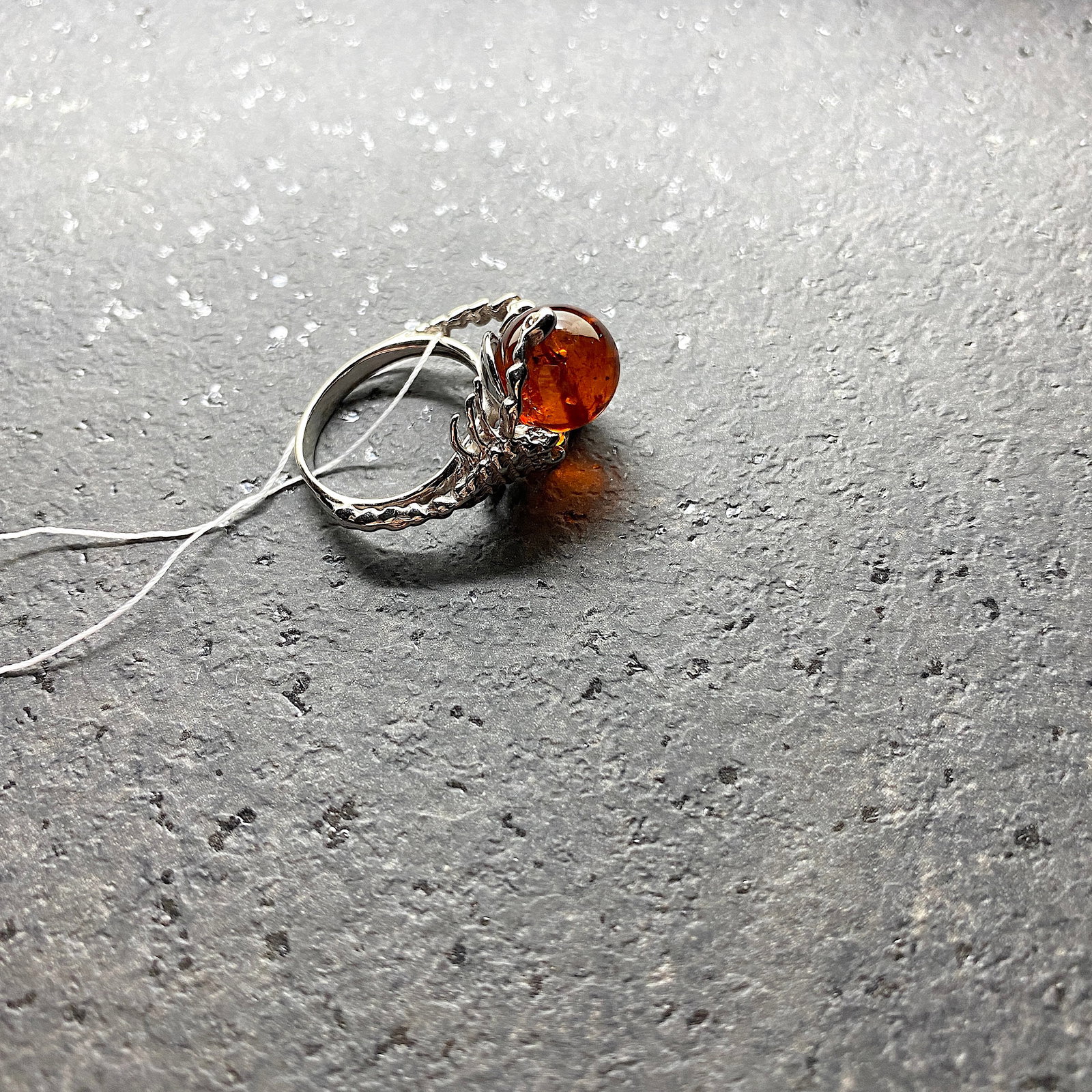 Exquisite Unique Vintage Amber Ring - 7