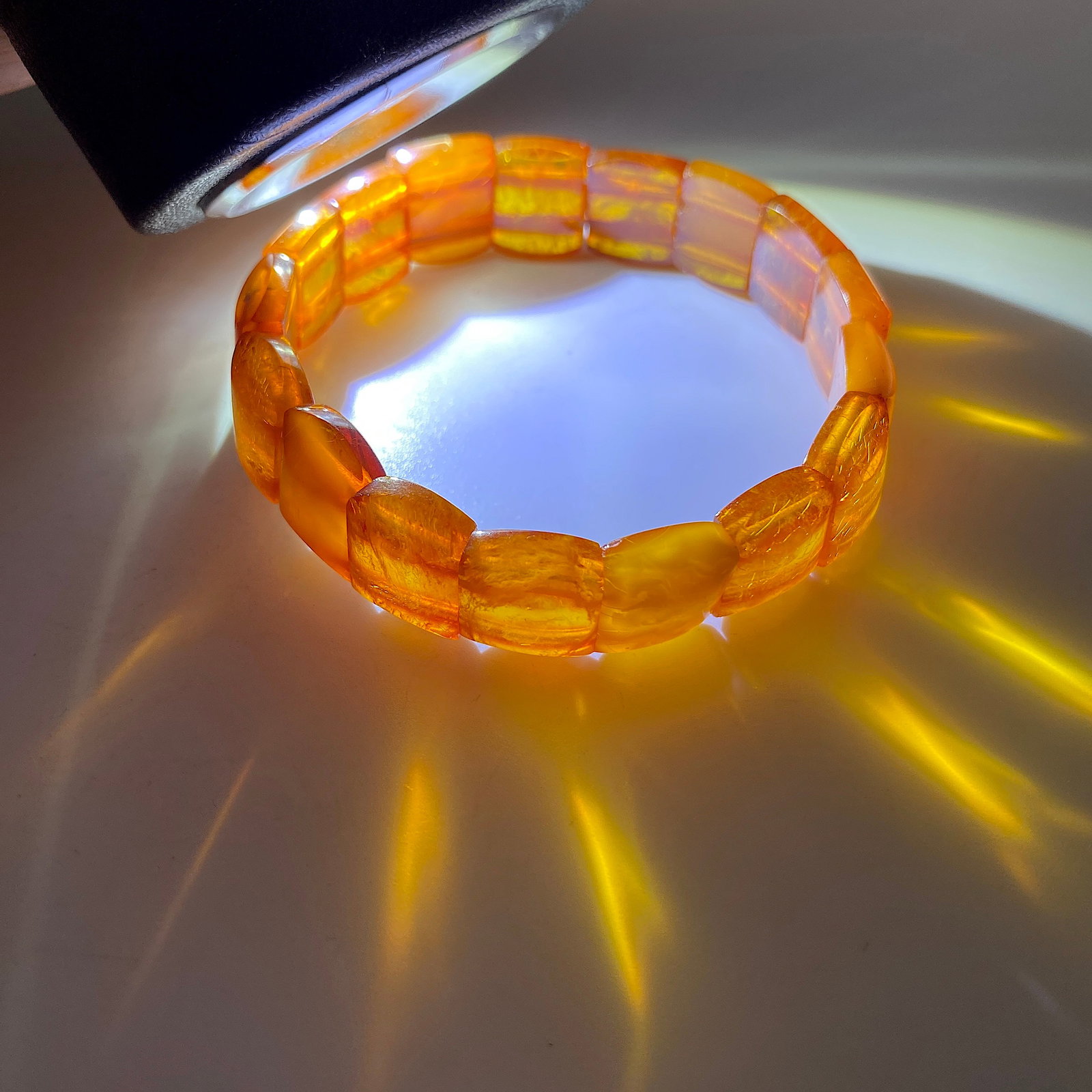 Incredible Unique Vintage Amber Bracelet made from Barrel shaped Amber beads - 3