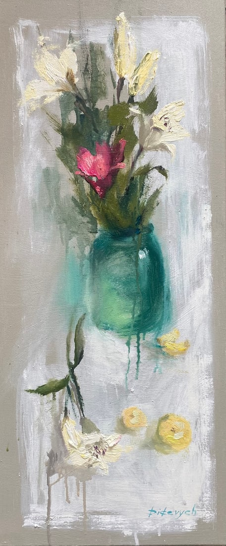 Oil painting Bouqute Yulia D.: 18YD Painter: Yulia D. S?ze: 70x30 cm/27.55x11.81 inches Components: oil, canvas Original painting from our collection ERA: 2025 Short information: Yulia Didevich, born September 23, 1997 in Kyiv. Art