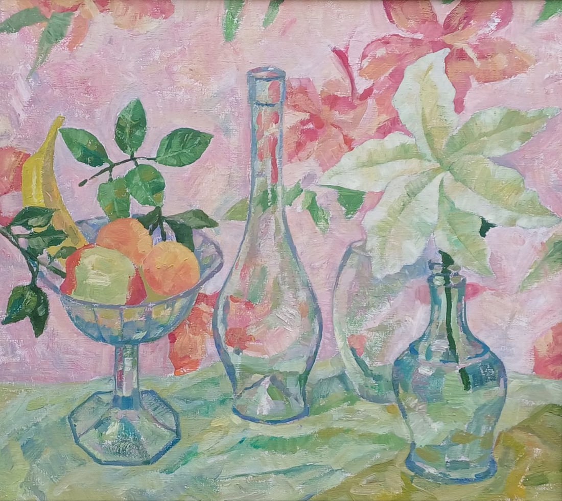 Oil painting Still life Tetyana Shulyak: 56Sl Painter: Tetyana Shulyak S?ze: 51x68 cm/20.07x26.77 inches Components: oil, canvas Original painting ERA: 2003 Short information: Tetyana Shulyak was born in Donetsk, but spent her whole life in 