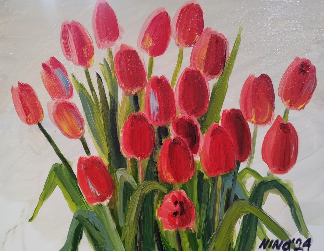 Oil painting Tulips Nina L: 35Lt Painter: Nina L. S?ze: 40x50 cm/ 15.74x19.68 inches Components: oil, canvas Original painting CONDITION: exellent ERA: 2024 ARTIST: She was born on November 30, 1972 in the town of Mlinov, Rivne 