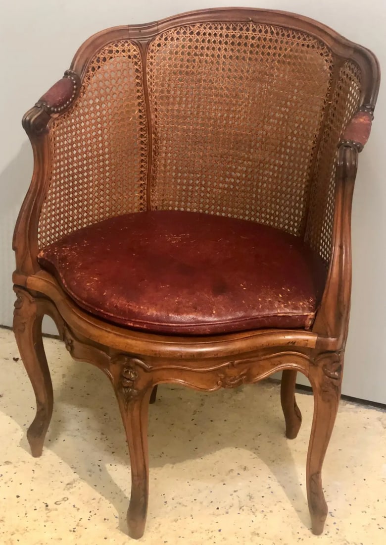 Two 18th Century French Caned Bergere de Bureau, a Compatible Pair - 4