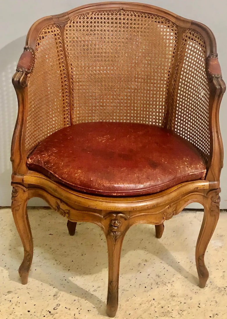 Two 18th Century French Caned Bergere de Bureau, a Compatible Pair - 6