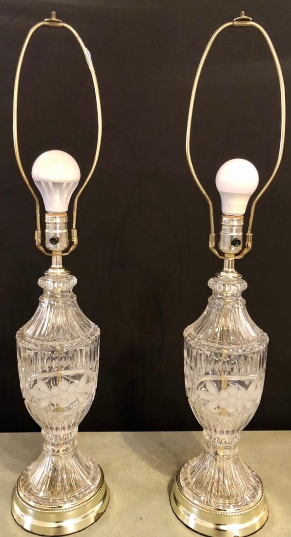 Pair of Cut Glass Lamps Having an Urn Form - 3
