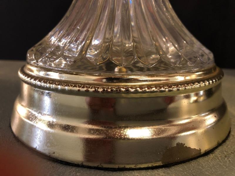 Pair of Cut Glass Lamps Having an Urn Form - 7