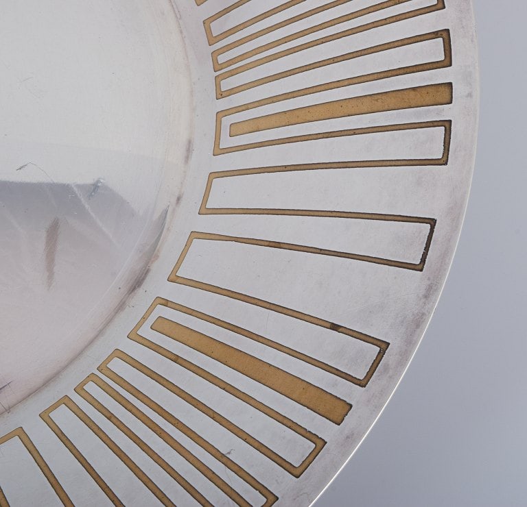 WMF, Germany. Large "Ikora" Art Deco bowl with three feet, silver-plated with brass inlay. - 5
