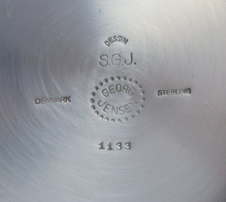 Soren Georg Jensen for Georg Jensen, large and impressive bowl in sterling silver. - 4