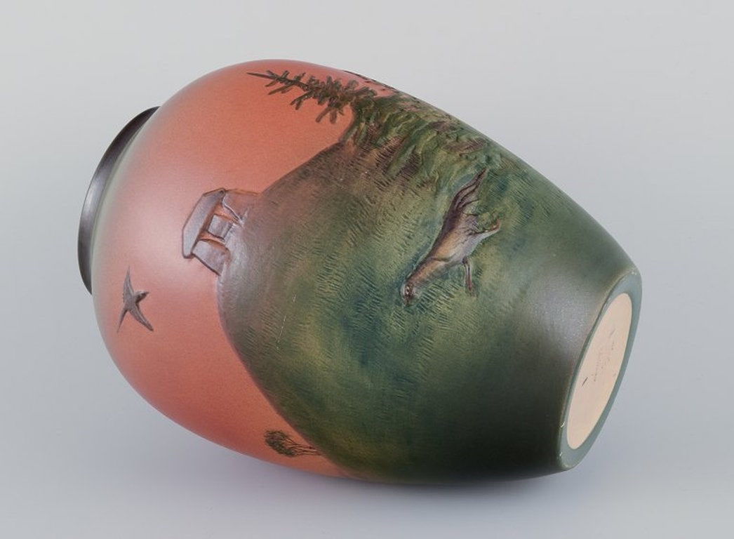 Ipsens Enke, Denmark. Vase in glazed ceramic. 1920s/30s. - 7