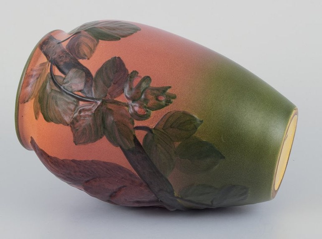 Ipsens Enke, Denmark. Ceramic vase with squirrel. Glazing in orange and green tones. 1920s/30s. - 6