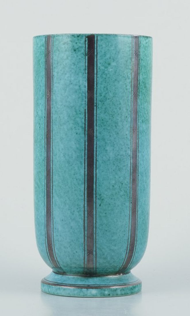 Wilhelm Kage for Gustavsberg, Sweden. 'Argenta' ceramic vase. Circa 1940s. - 3
